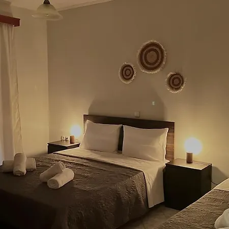 The Side Of Meteora Majestic Калампака