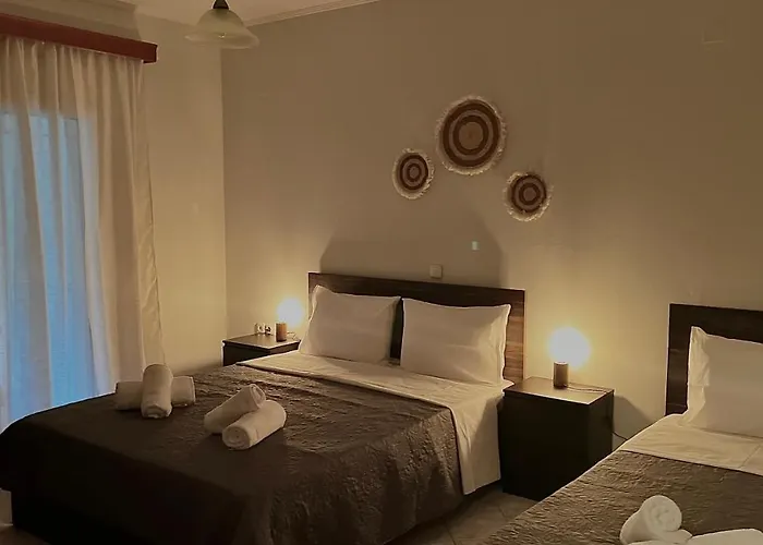 The Side Of Meteora Majestic Kalambáka